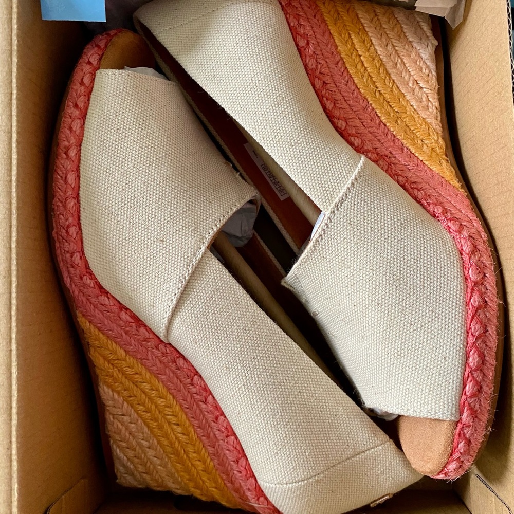 Michelle Wedge Heel